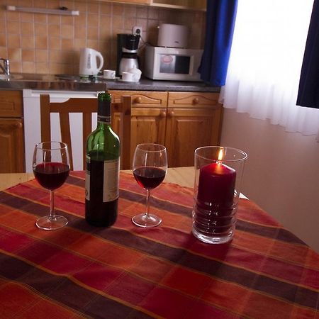 Relax Apartment House Залакарош Экстерьер фото