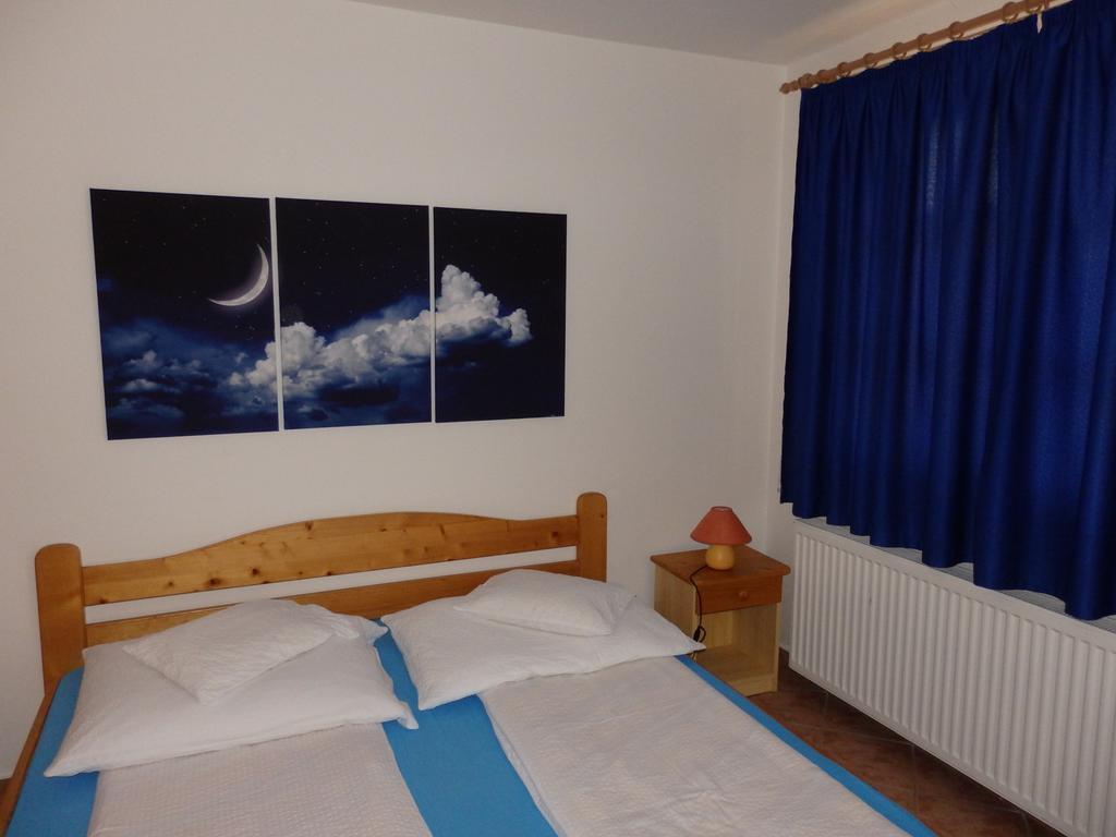 Relax Apartment House Залакарош Экстерьер фото