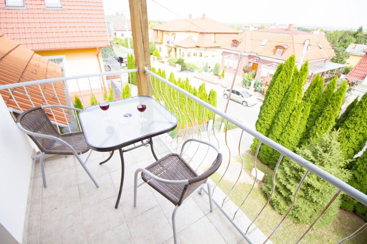 Relax Apartment House Залакарош Экстерьер фото
